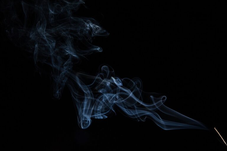 איך להכין פצצת עשן בבית | מדריך עצמכם לפצצת עשן